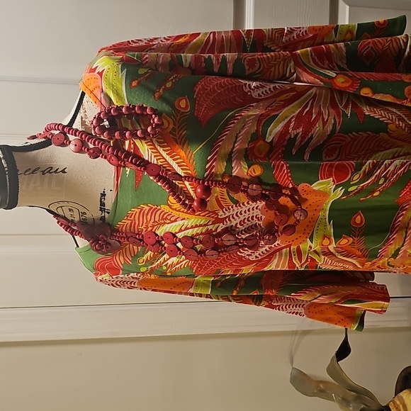 Crown & Ivy Tropical Print Dress, Peasant Sleeve,  Excellent Condition, Size S - Picture 10 of 17